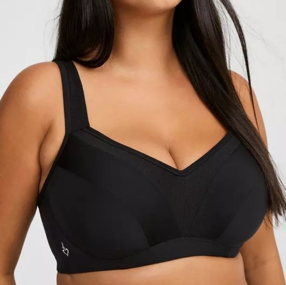 Torrid Active Performance Convertible Black Sports Bra 46DDD NWT